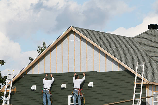 Professional Emergency Siding Repair technician working in Paxinos, PA